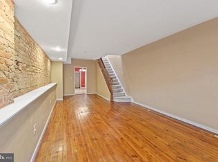 4026 Falls Rd, Baltimore, MD 21211