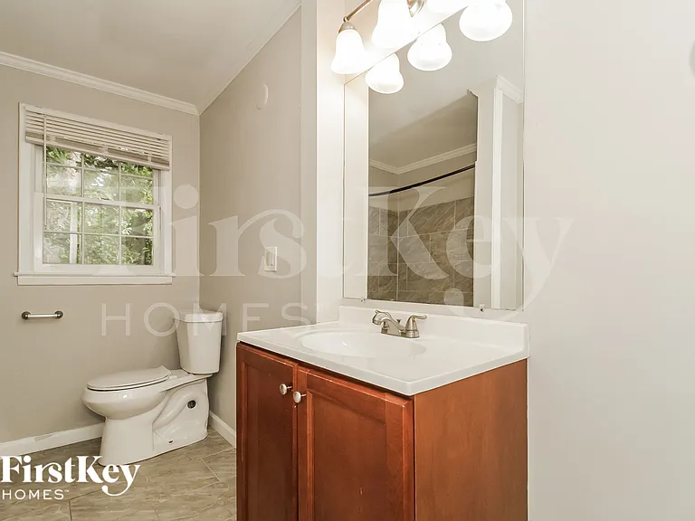 6818 Tralee Dr — Photo 14