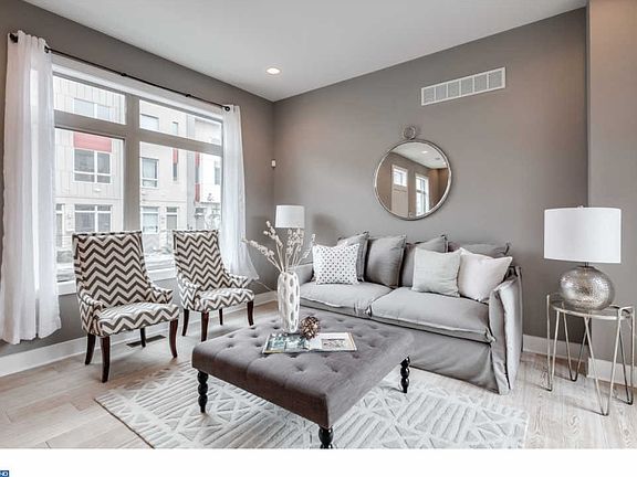 4th image of 740 S Chris Columbus Blvd Unit 14