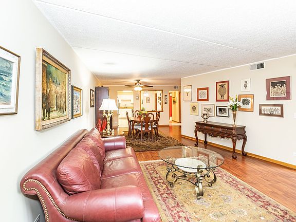 3rd image of 8560 W Foster Ave Unit 205