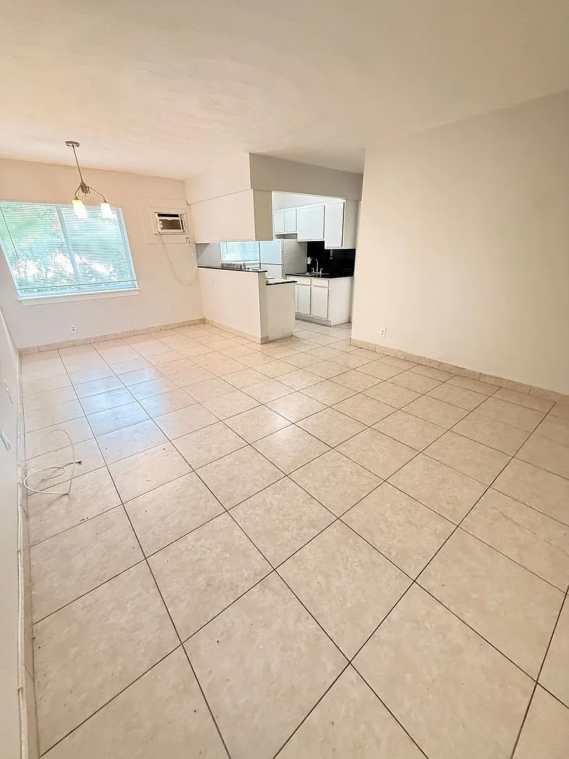 1044 Ne 8th Ave, Ft Lauderdale Fl 33304 — Photo 2