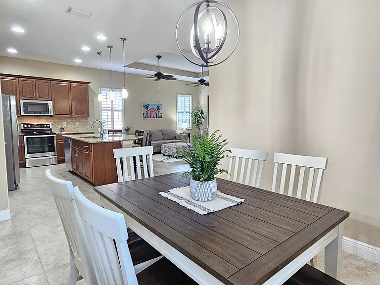 10361 Crooked Creek Dr — Photo 16