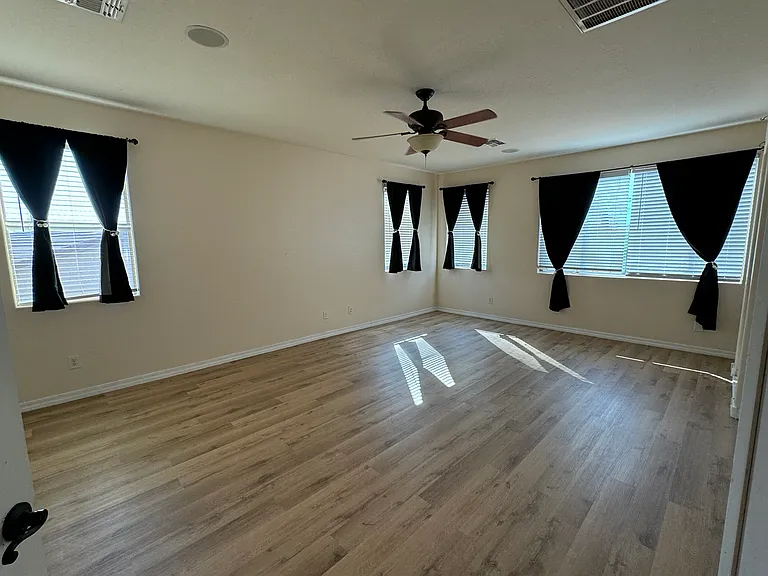4524 W Rushmore Dr — Photo 25