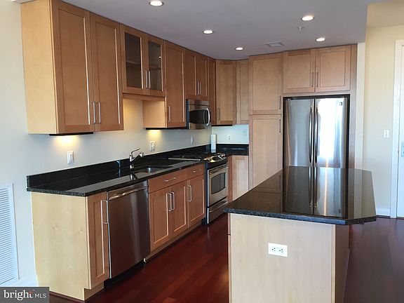 5th image of 8220 Crestwood Heights Dr APT 1415