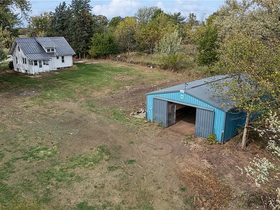 4th image of 1054 69th Hwy