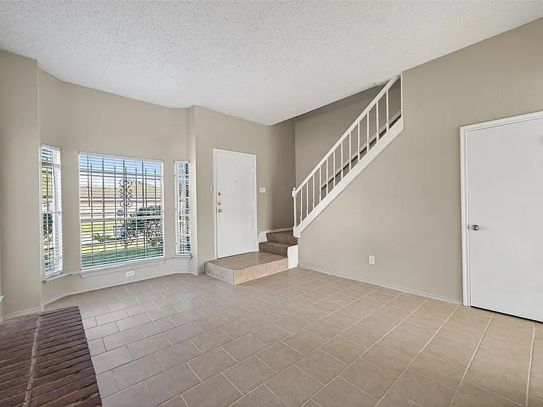 3479 Rockrill Dr — Photo 3