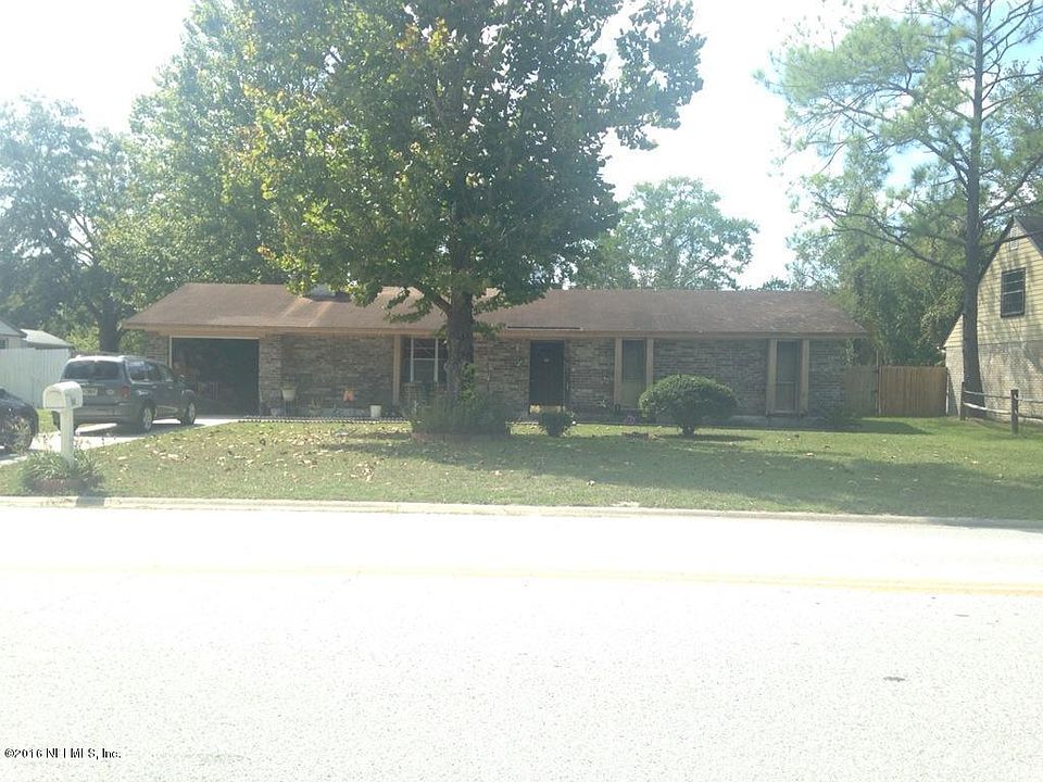 1st image of 365 Tanglewood Blvd