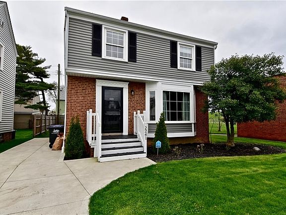 2nd image of 2241 Hilda Ave