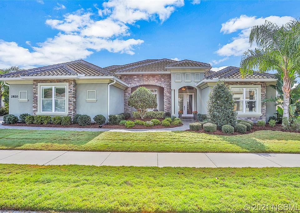 1st image of 2820 Casanova Ct