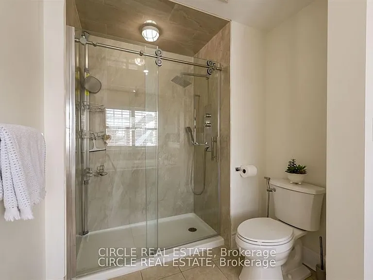 2 Learmont Ave — Photo 25