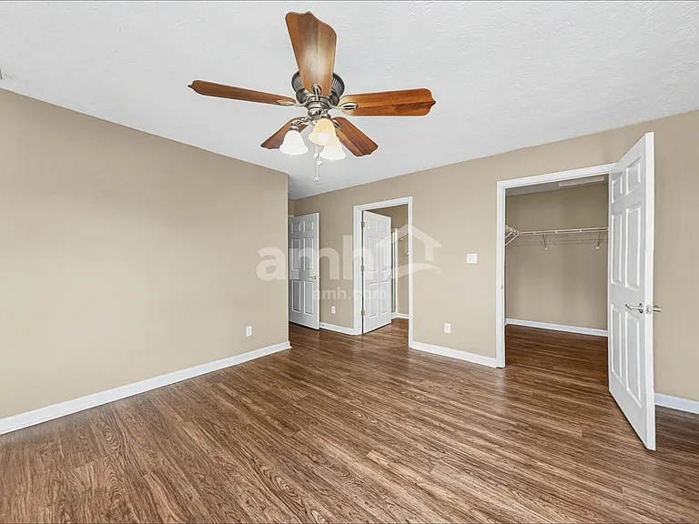 2521 Monarchy Ln — Photo 8