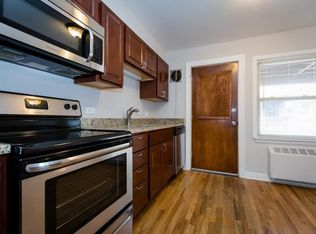 2106 W Foster Ave #2B, Chicago, IL 60625
