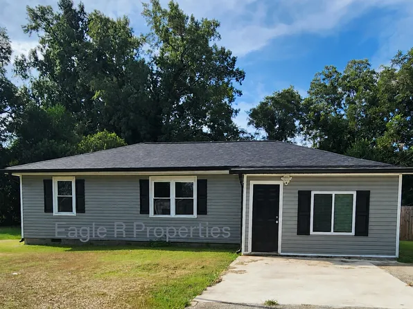111 Kingsbury Cir, Warner Robins, GA 31088