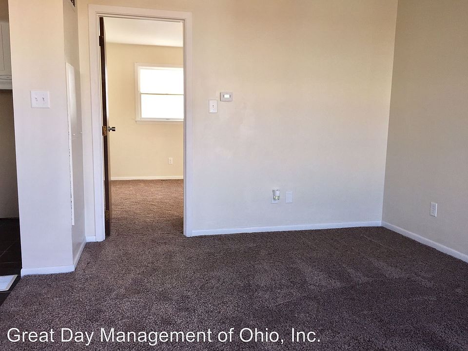 1st image of 322 Kenbrook Dr APT 8