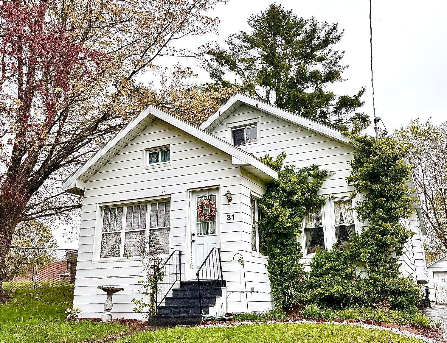 31 School Street, Mayfield, NY 12117 Zillow