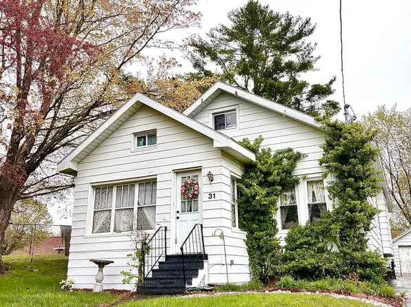 31 School Street, Mayfield, NY 12117