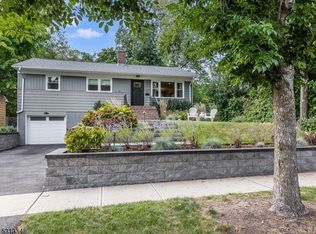 114 Midland Ave, East Orange, NJ 07017