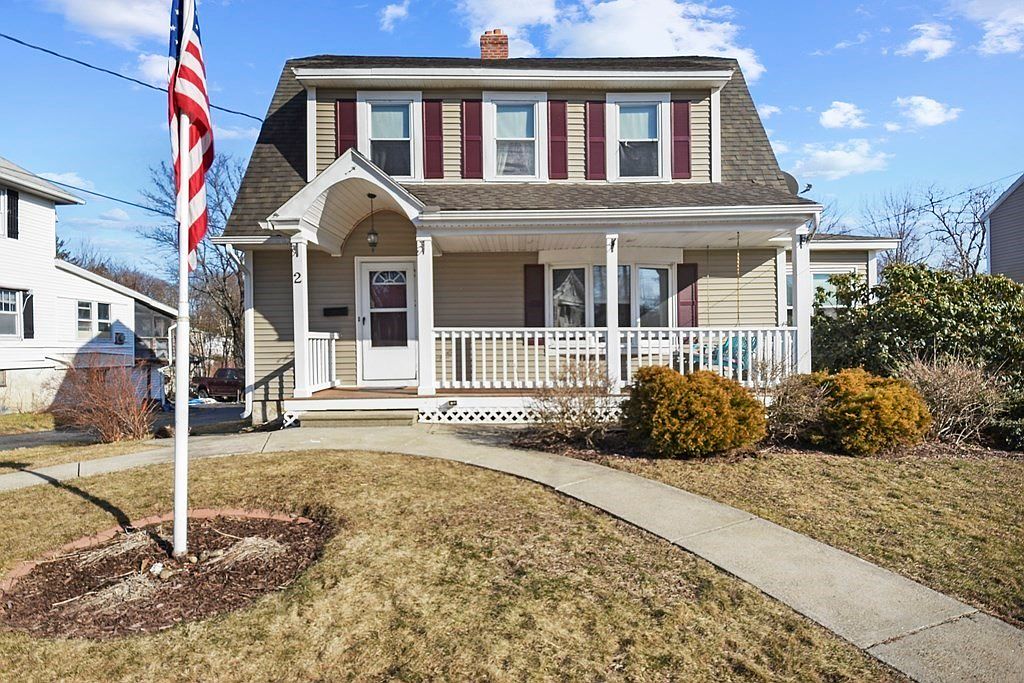 2 Woods Ave, Worcester, MA 01606 Zillow