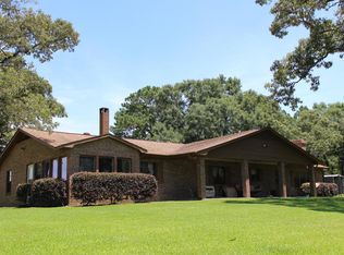 44 Green Rd, Hattiesburg, MS 39401