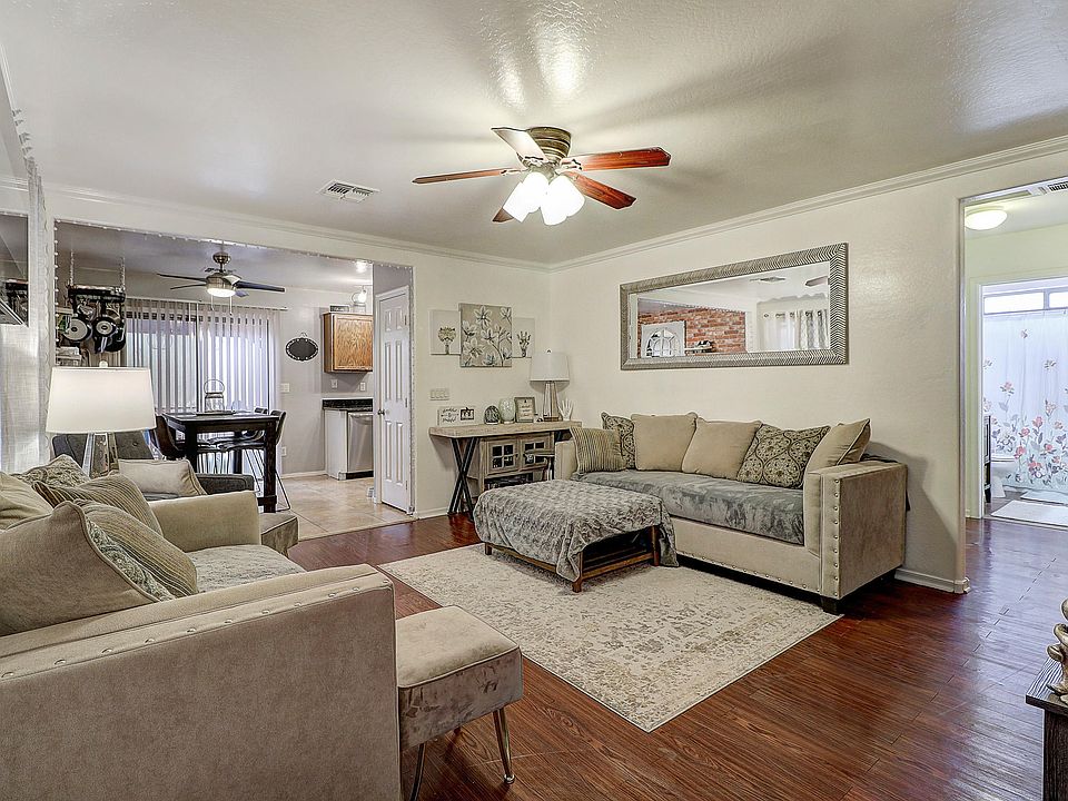 1st image of 2537 E Meadow Mist Ln