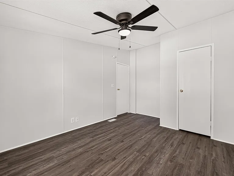 20306 Mountaindale Dr — Photo 26