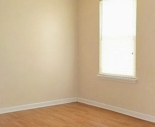 5th image of 805 Sandpiper Dr APT A