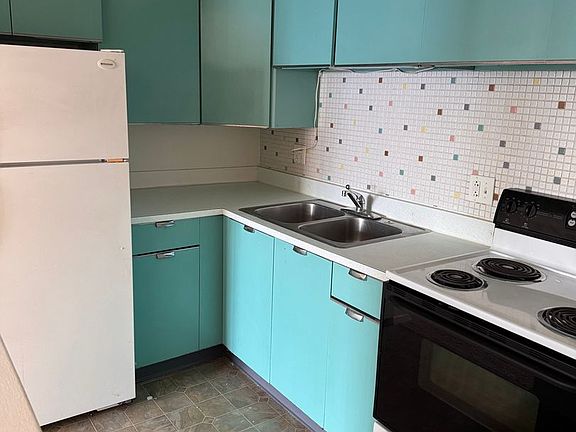 5th image of 314-316 Reis St #12