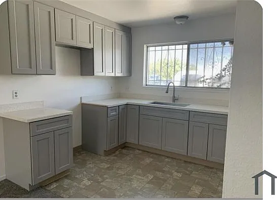 44 N Broadway #A — Photo 1