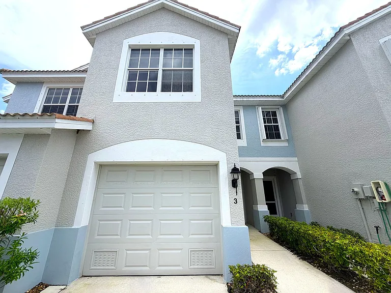 8311 Village Edge Cir #3 — Photo 1