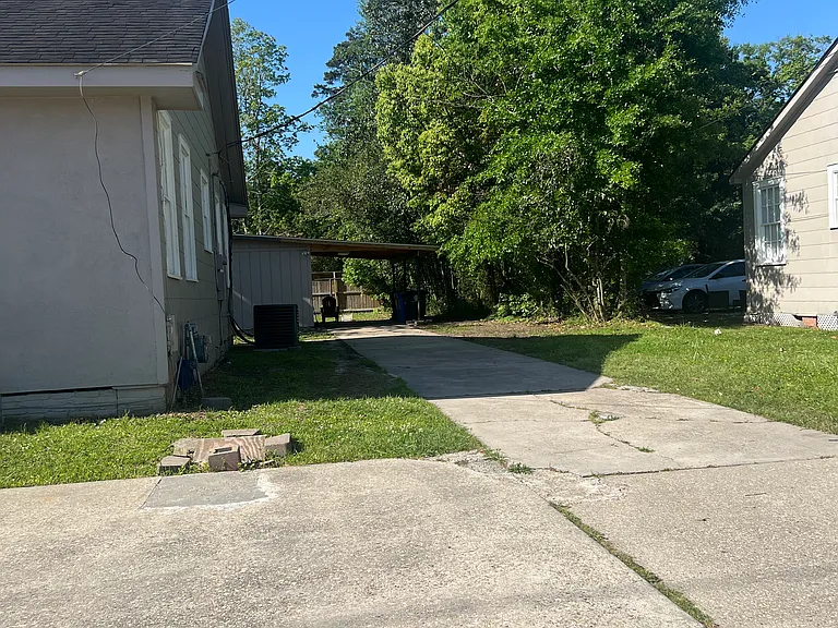 Perkins Rd — Photo 2