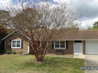 510 Cardinal Dr, Jacksonville, NC 28546