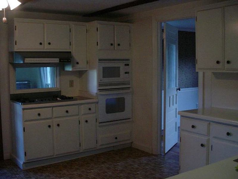 5th image of 72 CARY Road