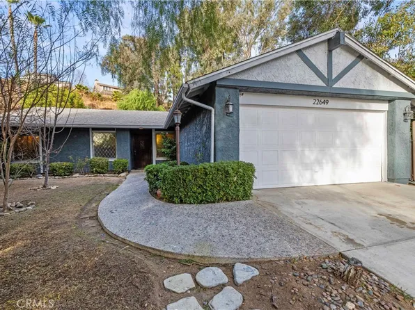 22649 Calvello Dr, Santa Clarita, CA 91350