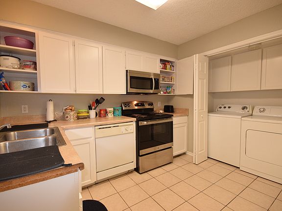 4th image of 2210 Chase Ct #2210