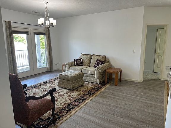 5th image of 6239 Amber Creek Ln APT 205