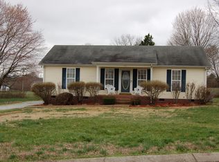 100 Idle Ct, Portland, TN 37148