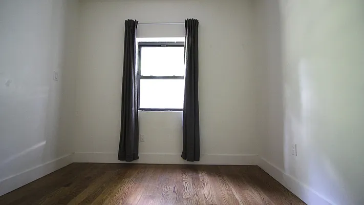 Rented by Nooklyn NYC LLC | media 48