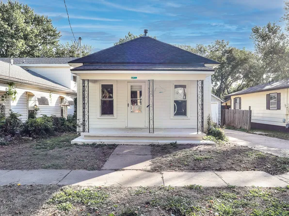 809 S C St, Wellington, KS 67152