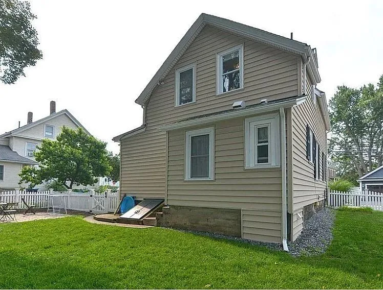 4 East St — Photo 32
