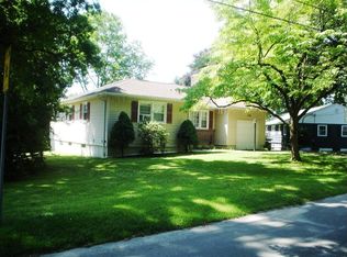 35 Oak Ridge Gate, Danbury, CT 06810