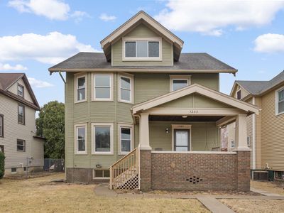 1203 W Locust St, Davenport, IA, 52804