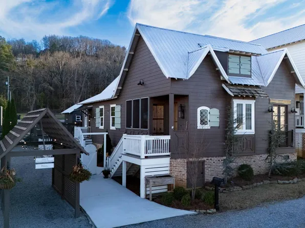 3267 Hardin Rd, Guntersville, AL 35976