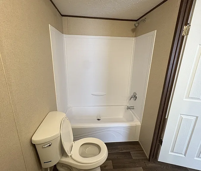 22 Amos Valley Dr — Photo 6