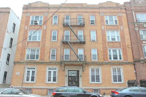 Sold by Corcoran | media 17