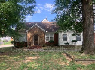 1046 N Evergreen St, Memphis, TN 38107