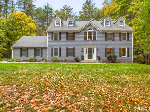 26 Oakhurst Road, Simsbury, CT 06070