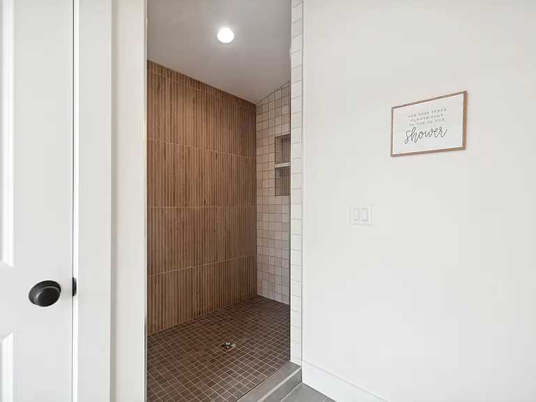 168 E Gull Lake Dr — Photo 31
