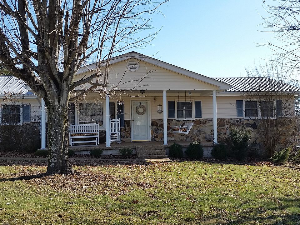 1st image of 322 Stewart St