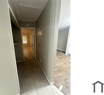 2nd image of 1504 E Poinsettia Ave APT A