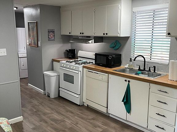 5th image of 4920 E IRONWOOD Circle